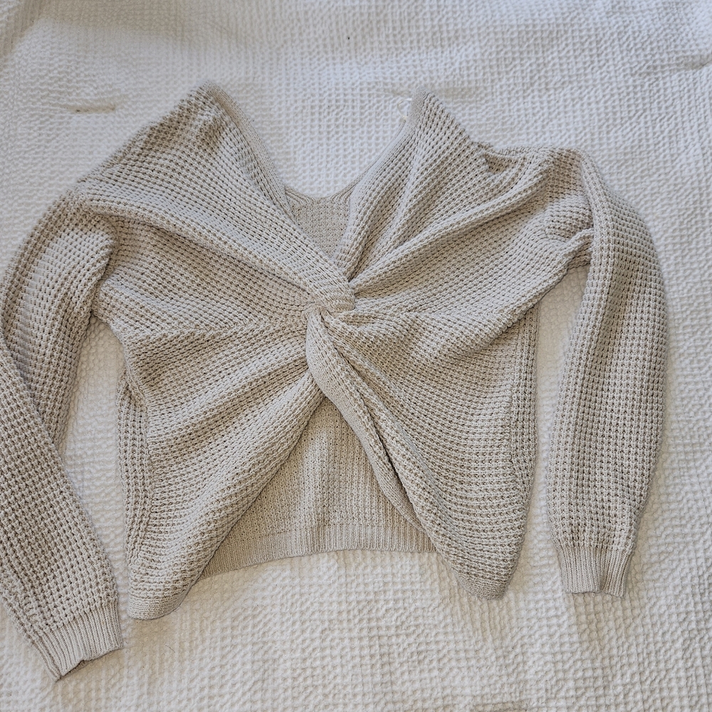 Moon & Madison Cream Knit Sweater